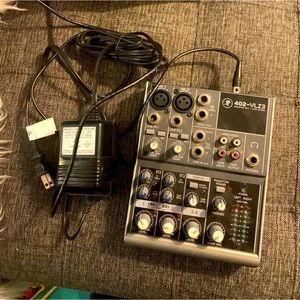 Used Mackie-402-vlz3-two-channel-mixer